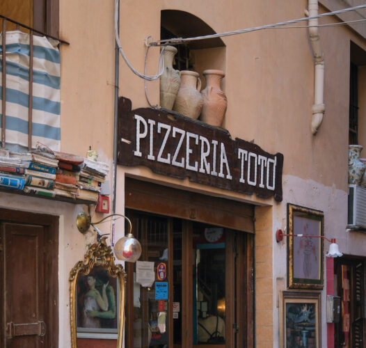 Pizzeria Art Libri Totò (PA) — Sicilia Secrets